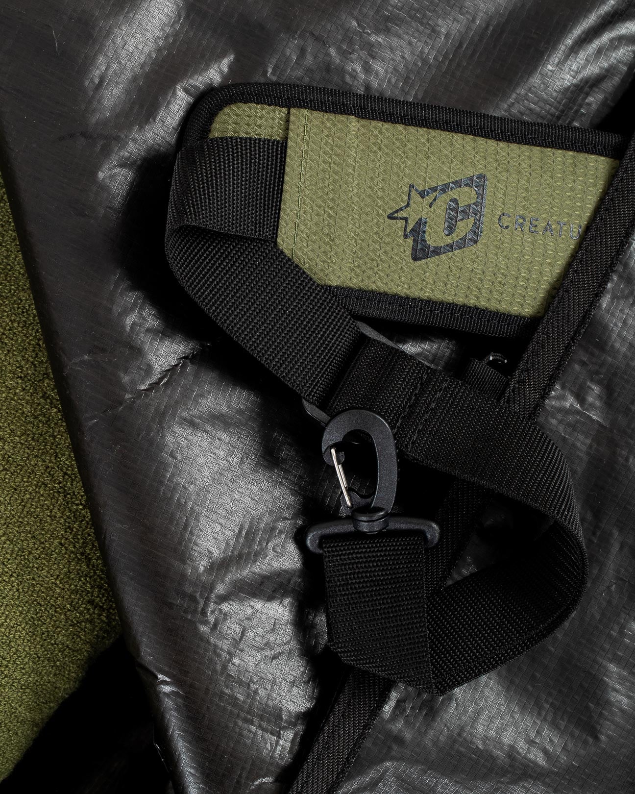 Creatures Fish Day Use Dt2.0 | Military Black